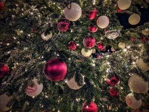 Holiday-Christmas tree